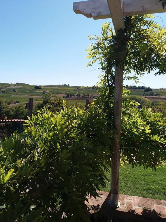 בית הארחה Sant'Andrea  	Agriturismo Suri מראה חיצוני תמונה